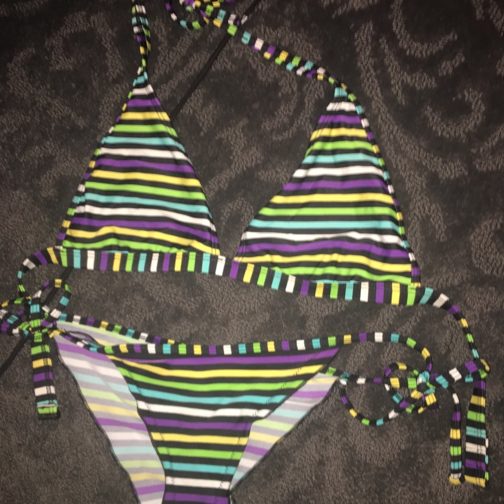 tripped women’s two piece